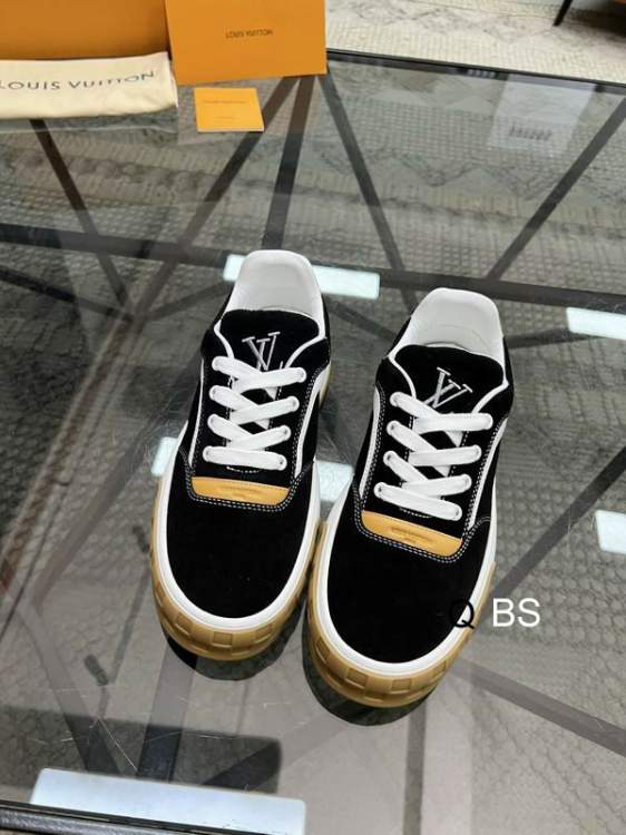 Picture of Louis Vuitton Shoes _SKULVsz38-45BS100412934